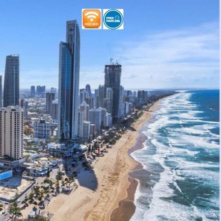 Beachside Apartment In The Heart Of Surfers Paradise - Free Parking Gold Coast Zewnętrze zdjęcie