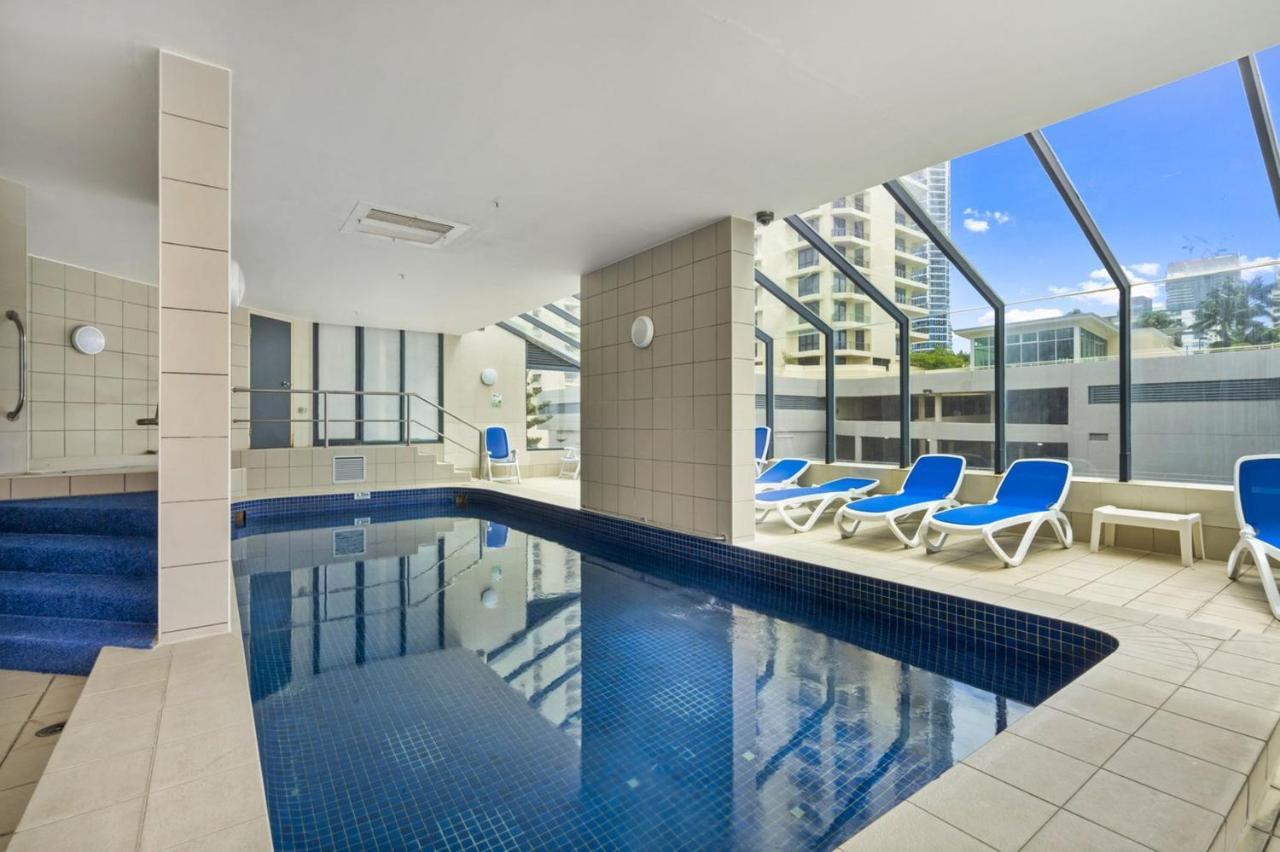 Beachside Apartment In The Heart Of Surfers Paradise - Free Parking Gold Coast Zewnętrze zdjęcie